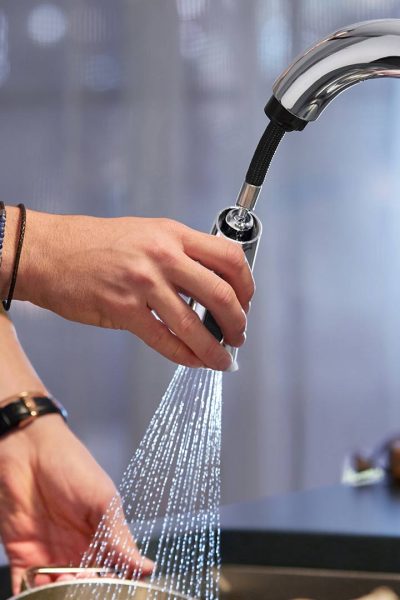 Types-of-faucets1 مهار تورم،رشد تولید